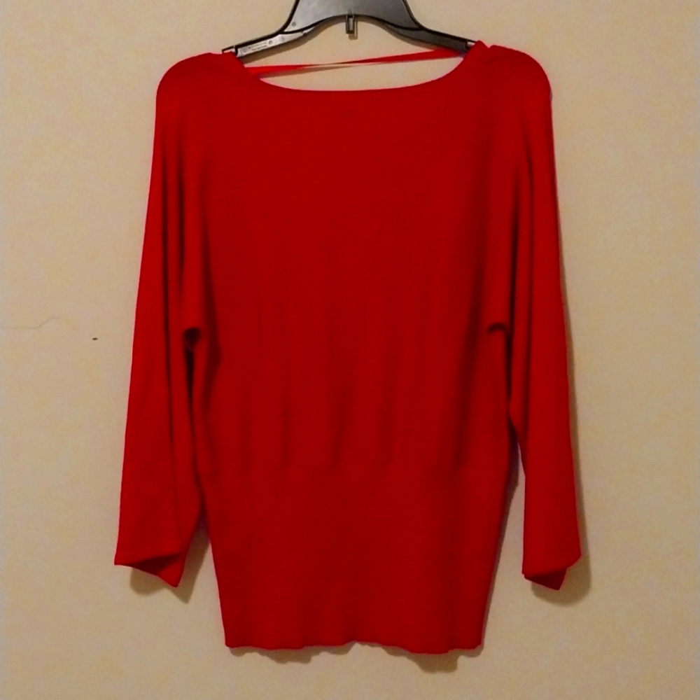 Red Sweater - Picture 4 of 4